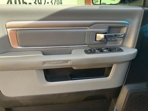 Used 2017 RAM 2500 SLT w/ Snow Chief Group AWD/4WD image 24