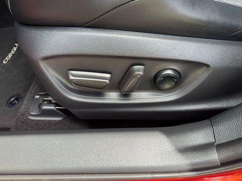 Used 2019 Toyota Corolla XSE FWD image 17