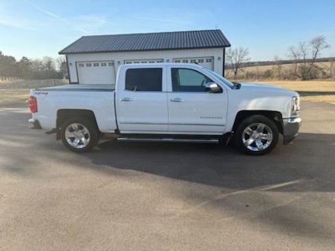 Used 2017 Chevrolet Silverado 1500 LTZ w/ Sport Package image 2