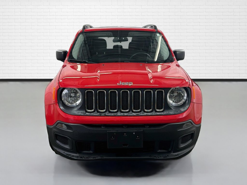 Used 2017 Jeep Renegade Sport w/ Power & Air Group FWD image 2