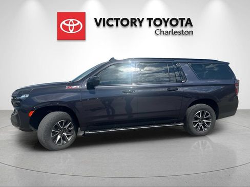 Used 2024 Chevrolet Suburban Z71 AWD/4WD image 1