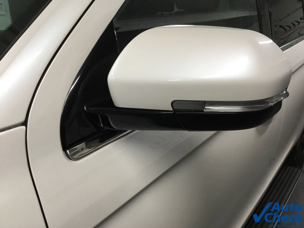 Used 2019 Ford Expedition Limited w/ Equipment Group 301A AWD/4WD image 16