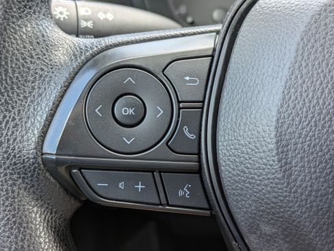 Used 2024 Toyota Corolla LE FWD image 28