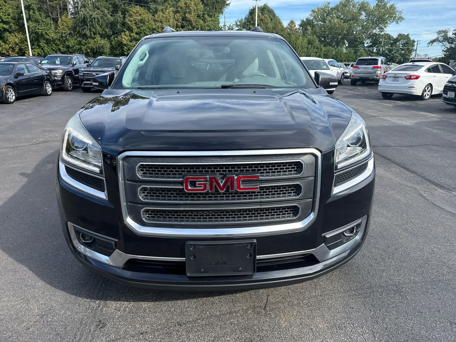 Used 2015 GMC Acadia SLT FWD image 8
