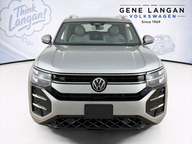 New 2027 Volkswagen Atlas SEL R-Line AWD/4WD image 2