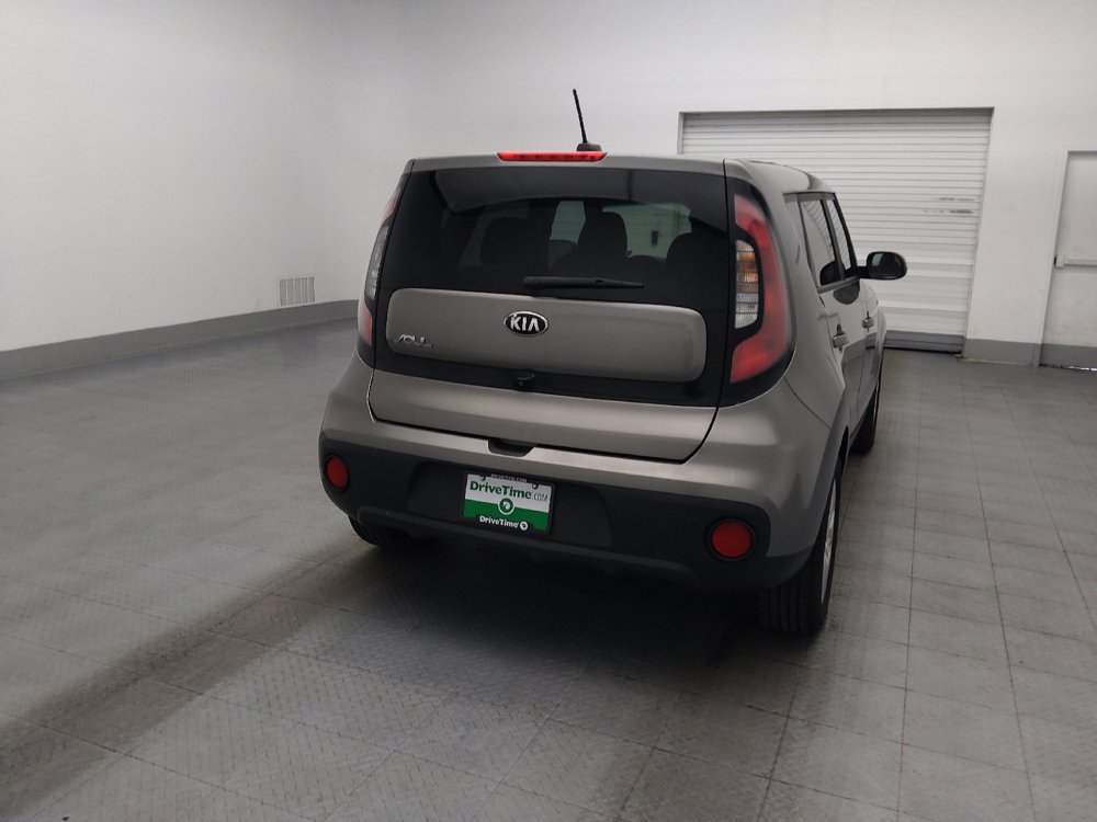 Used 2019 Kia Soul FWD image 7