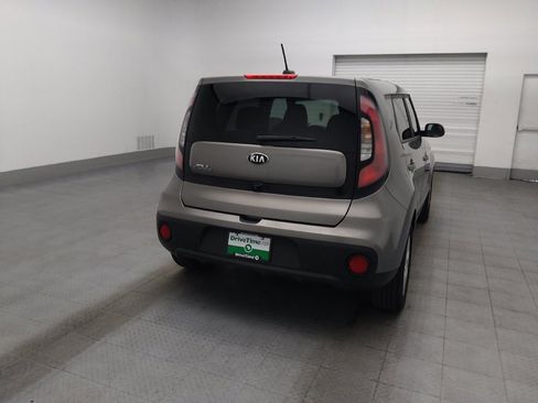 Used 2019 Kia Soul FWD image 7