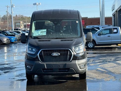 New 2026 Ford Transit 250 148 Medium Roof Extended AWD w/ Exterior Upgrade Package image 10
