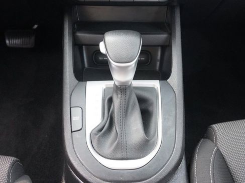 Used 2023 Kia Forte LXS image 41