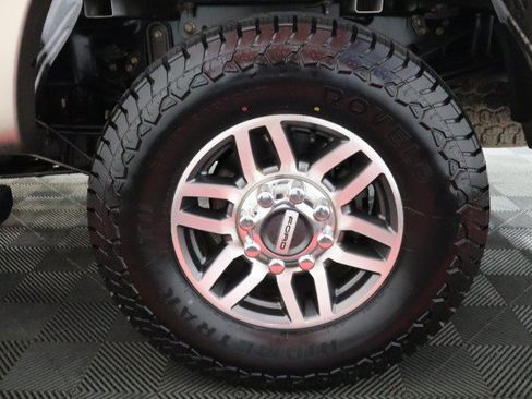 Used 2019 Ford F250 Lariat w/ Lariat Value Package AWD/4WD image 79