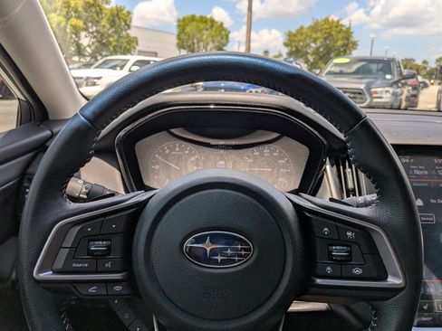 Used 2022 Subaru Outback Premium AWD/4WD image 28