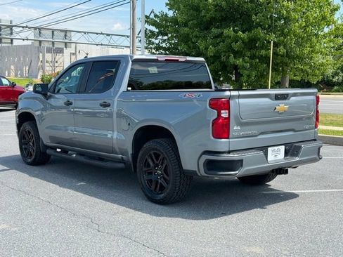 Certified 2023 Chevrolet Silverado 1500 Custom AWD/4WD image 11