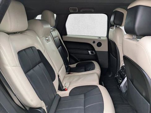 Used 2020 Land Rover Range Rover Sport HST image 21