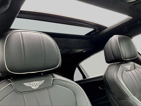 Used 2021 Bentley Flying Spur W12 AWD/4WD image 25
