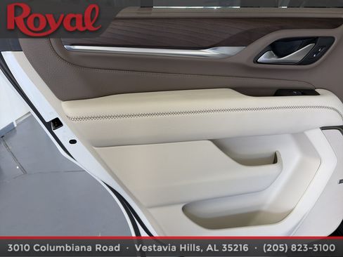 Used 2022 GMC Yukon Denali RWD image 24