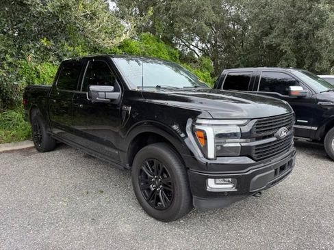 Used 2025 Ford F150 Platinum AWD/4WD image 2