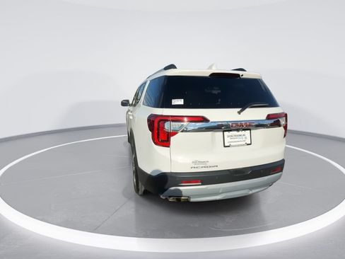 Used 2023 GMC Acadia SLT FWD image 7