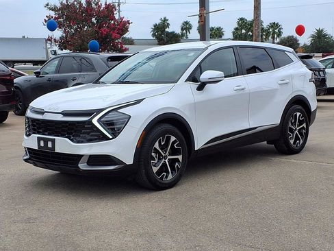 Certified 2024 Kia Sportage EX FWD image 4