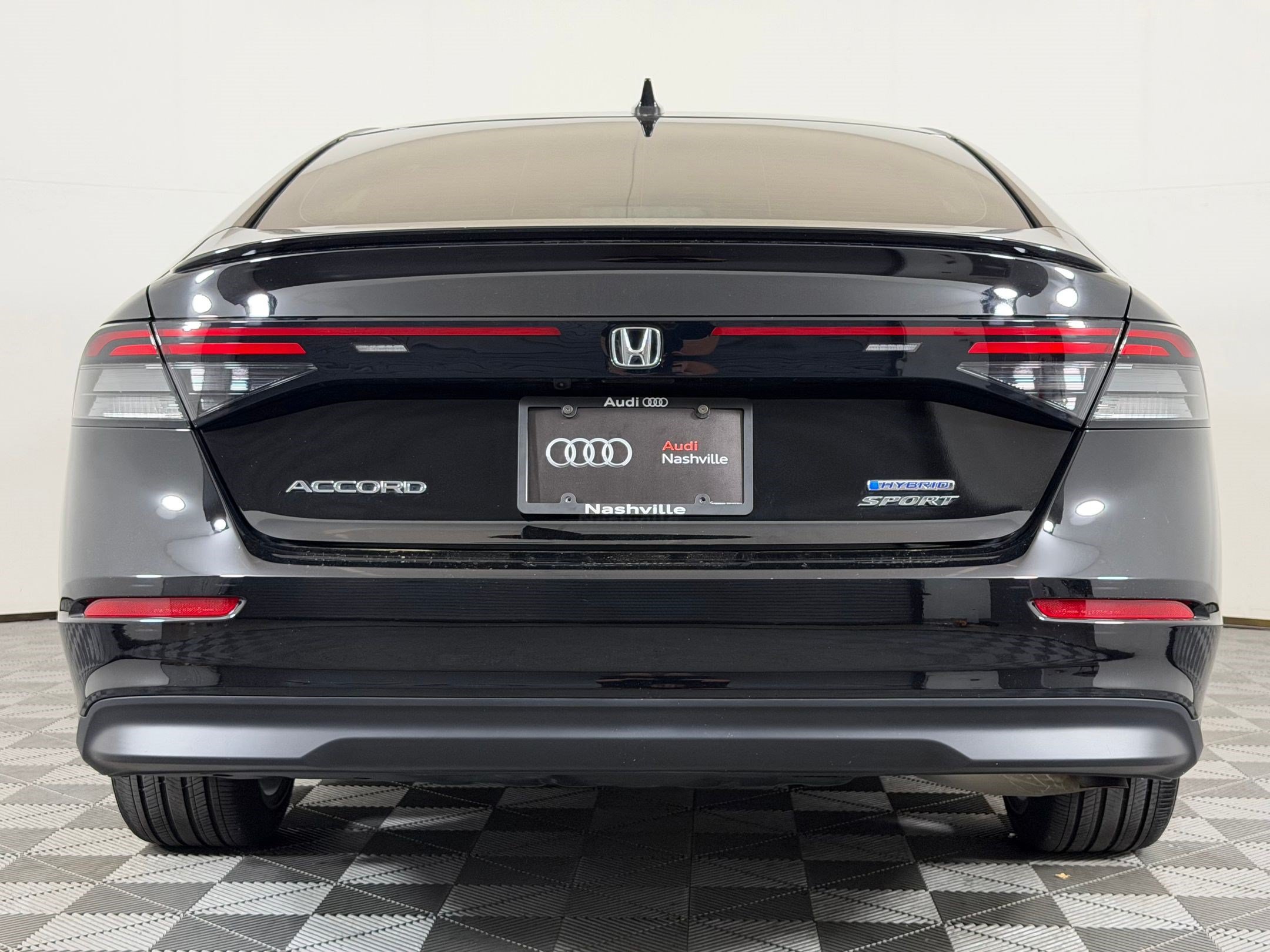 Used 2025 Honda Accord Sport image 10