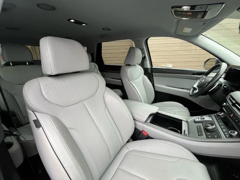 Used 2024 Hyundai Palisade SEL image 11