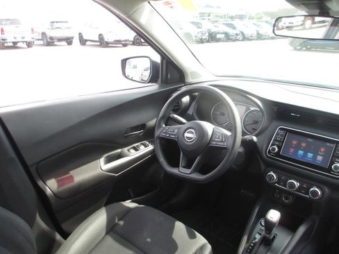Used 2023 Nissan Kicks S FWD image 21