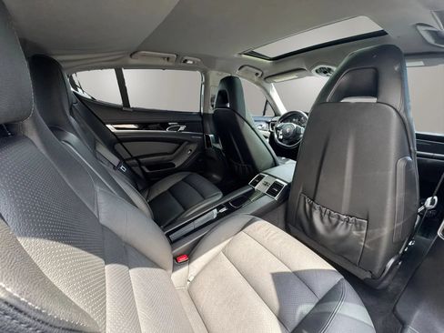 Used 2012 Porsche Panamera image 14