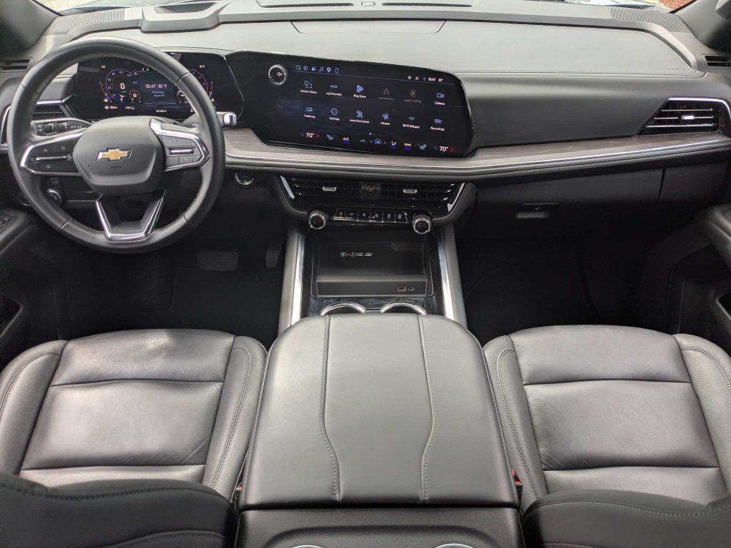 Used 2025 Chevrolet Tahoe LT AWD/4WD image 21