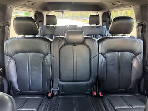 Used 2022 Jeep Wagoneer Series III AWD/4WD image 31