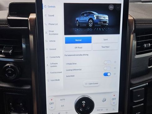 Certified 2023 Ford F150 Lightning Lariat w/ Equipment Group 511A High image 21