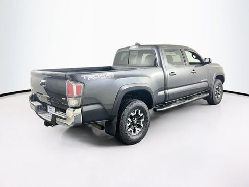 Used 2021 Toyota Tacoma TRD Off-Road AWD/4WD image 5