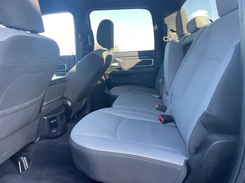 Used 2024 RAM 2500 Big Horn w/ Bed Utility Group image 9