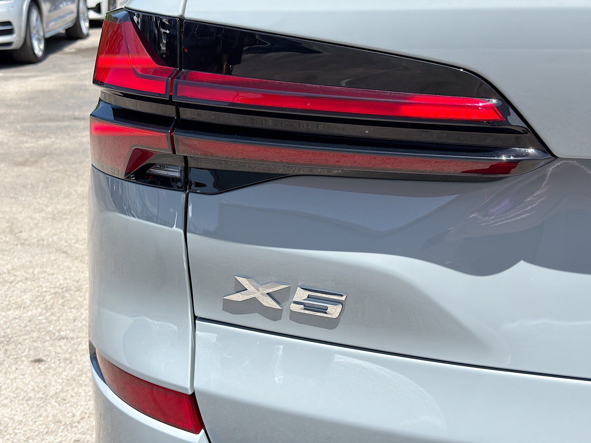 New 2026 BMW X5 xDrive50e w/ Executive Package AWD/4WD image 10