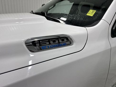 Used 2025 RAM 1500 Lone Star image 33