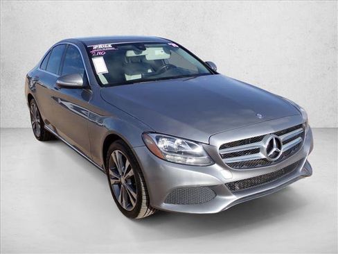 Used 2015 Mercedes-Benz C 300 4MATIC Sedan image 4
