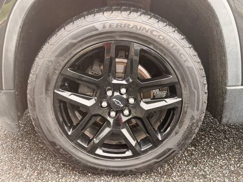 Used 2020 Chevrolet Traverse LS FWD image 10