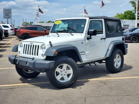 Used 2015 Jeep Wrangler Sport w/ Quick Order Package 24S AWD/4WD image 2