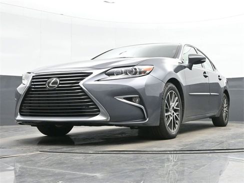 Used 2018 Lexus ES 350 350 image 33