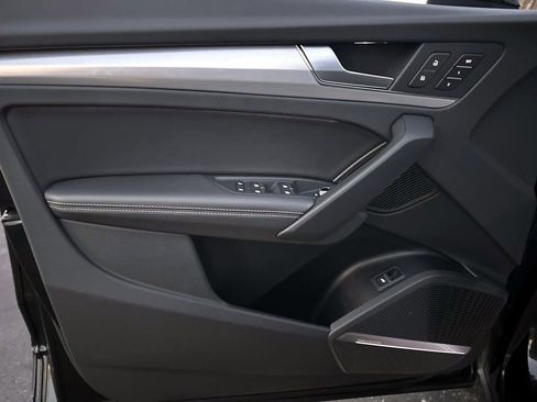 Used 2023 Audi Q5 2.0T Premium Plus w/ Premium Plus Package image 10