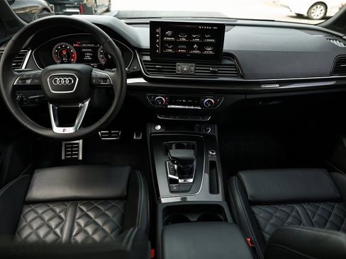 Used 2024 Audi SQ5 Premium Plus w/ Premium Plus Package image 26