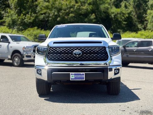 Used 2019 Toyota Tundra SR5 w/ TRD Off Road Package AWD/4WD image 9