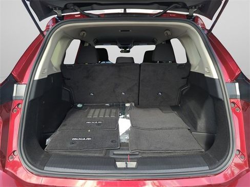 Certified 2025 Nissan Rogue S image 15