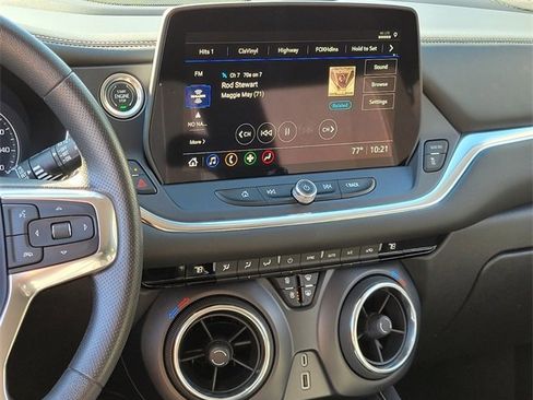 Used 2023 Chevrolet Blazer LT image 21