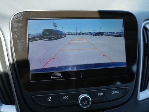 Used 2024 Chevrolet Malibu LT FWD image 17