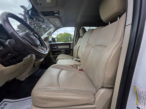 Used 2016 RAM 2500 Laramie w/ Convenience Group image 16