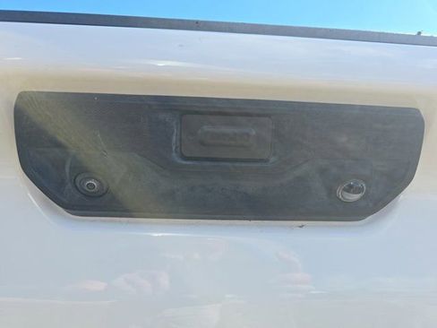 Used 2024 Chevrolet Silverado 2500 LT image 18