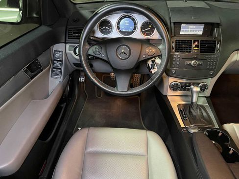 Used 2008 Mercedes-Benz C 300 4MATIC Sedan image 38