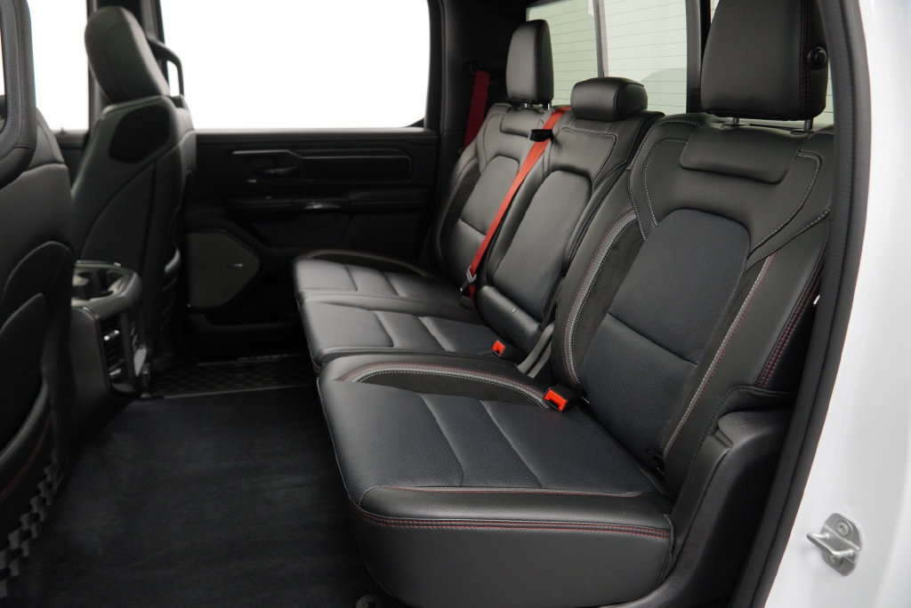 Used 2026 RAM 1500 Laramie AWD/4WD image 24