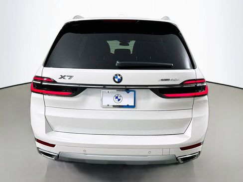 New 2026 BMW X7 xDrive40i image 6