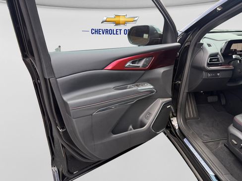 New 2026 Chevrolet Traverse RS FWD image 10