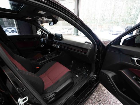 Used 2025 Honda Civic Si image 25